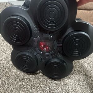 Bluetooth connect musical boxing board